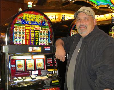 Enhancing Mobile Compatibility to Attract Younger Online pokies players